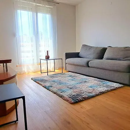 Apartment Little Sunlight Oasis