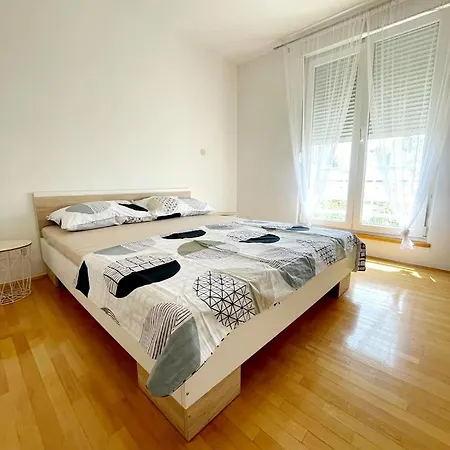 Little Sunlight Oasis Apartamento *