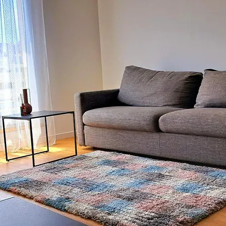 Little Sunlight Oasis Apartment