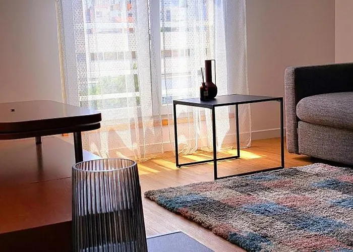 Little Sunlight Oasis Apartment Split
